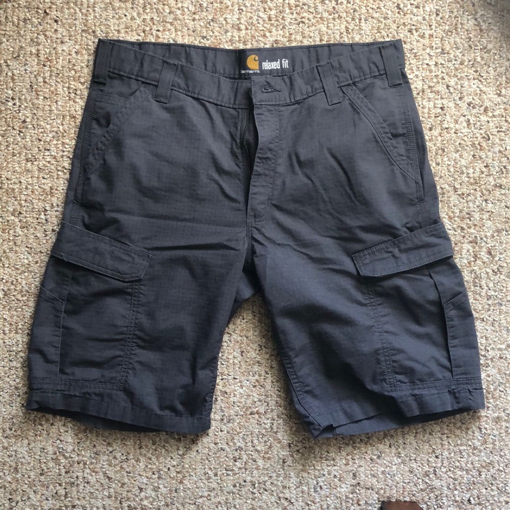 NWOT Relaxed fit Carhartt cargo shorts
